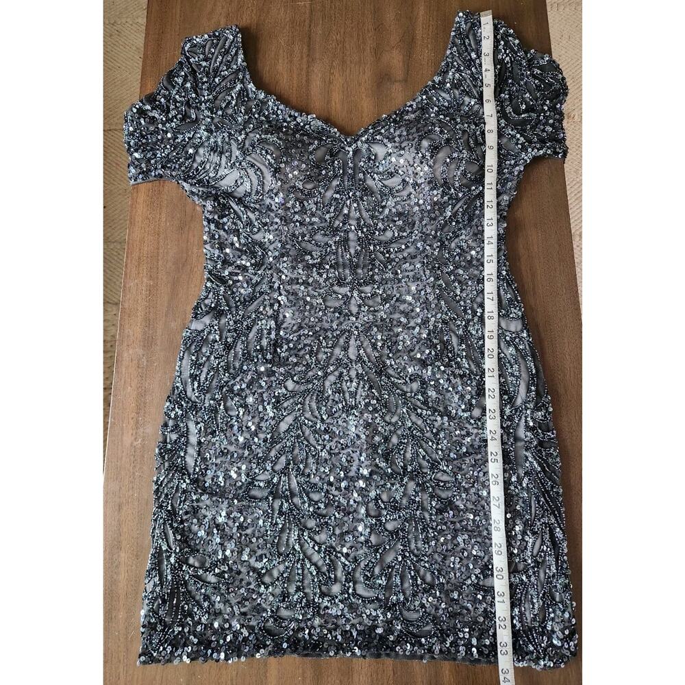 Scala women's Charcoal Sequin Metallic V-Neck Long Flared Sleeve size 14 Euc - Picture 11 of 13